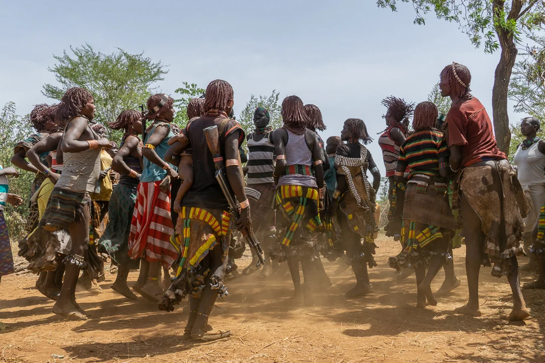 hamers women dancing